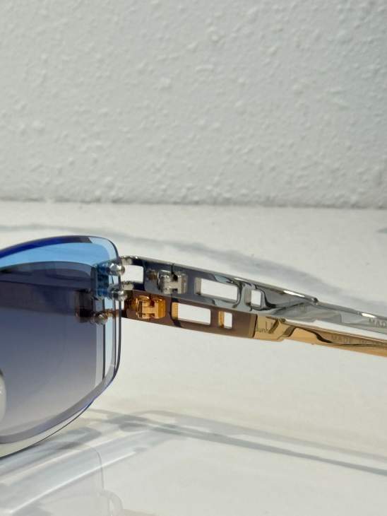 Picture of Dunhill Sunglasses _SKUfw80947445fw